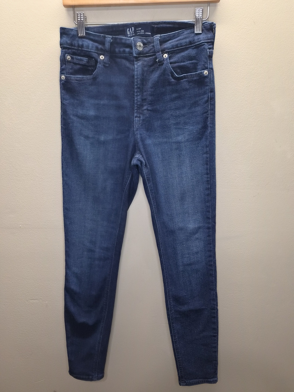 GAP High Rise Universal Legging Dark Wash Jeans Size 6 / 28R